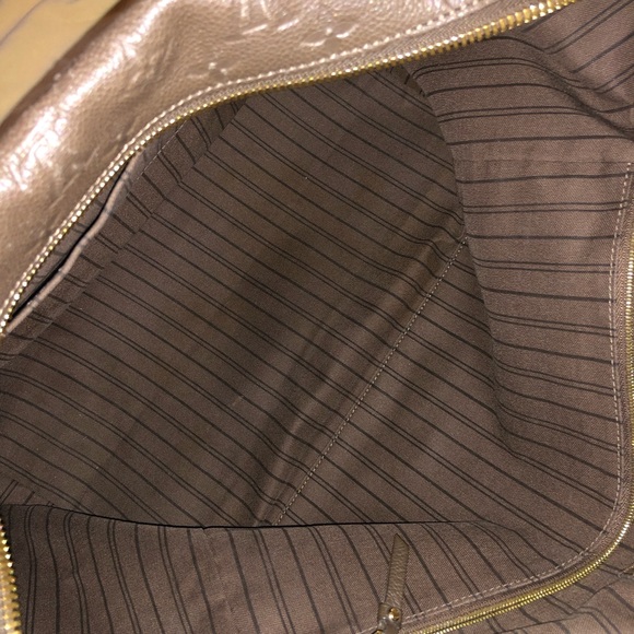 Louis Vuitton Embossed Monogram Empreinte Leather Lumineuse large GM Bag - Picture 13 of 13